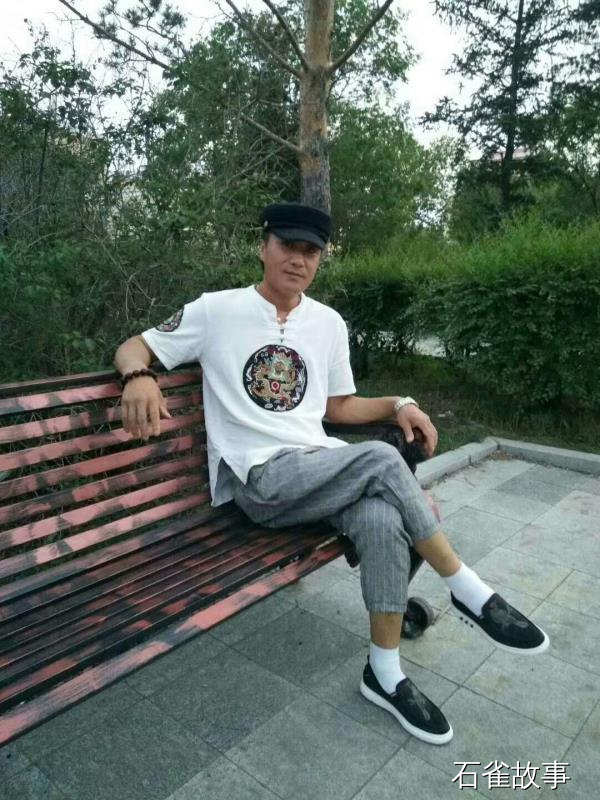 石雀故事