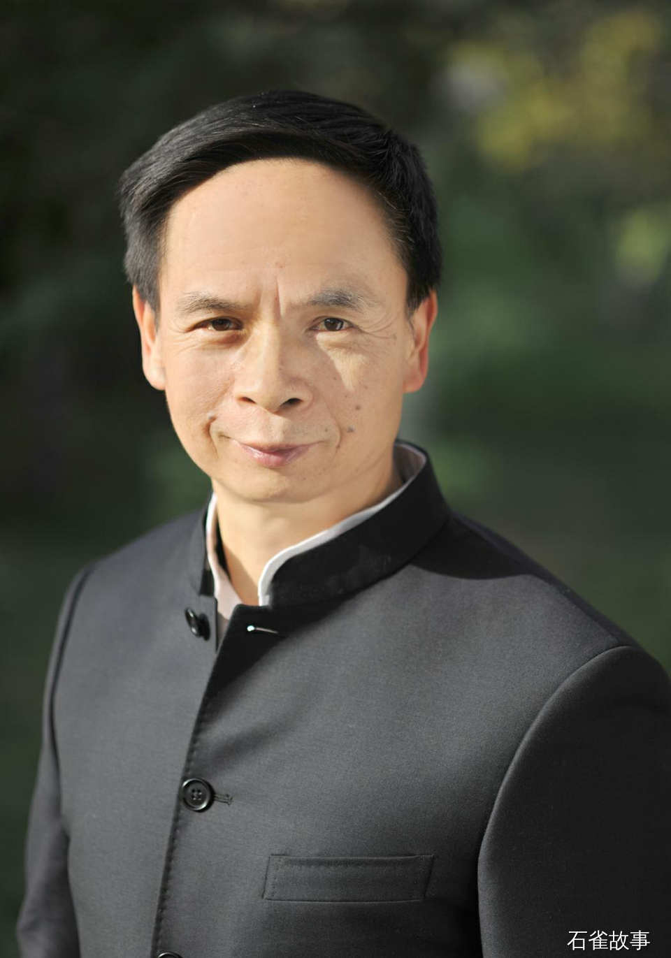 石雀故事