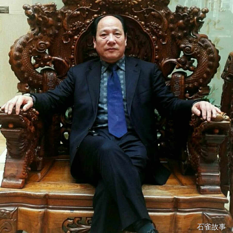 石雀故事