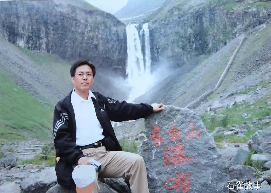 石雀故事