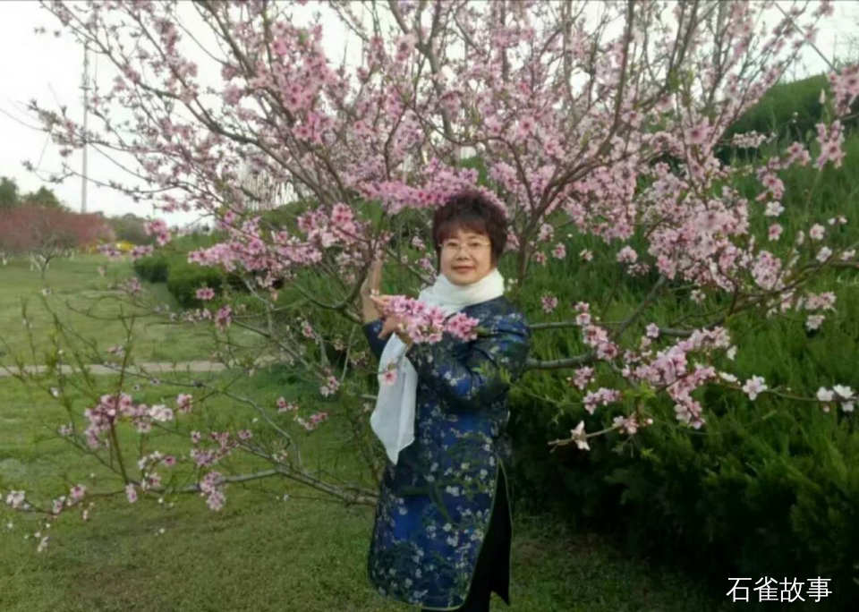 石雀故事