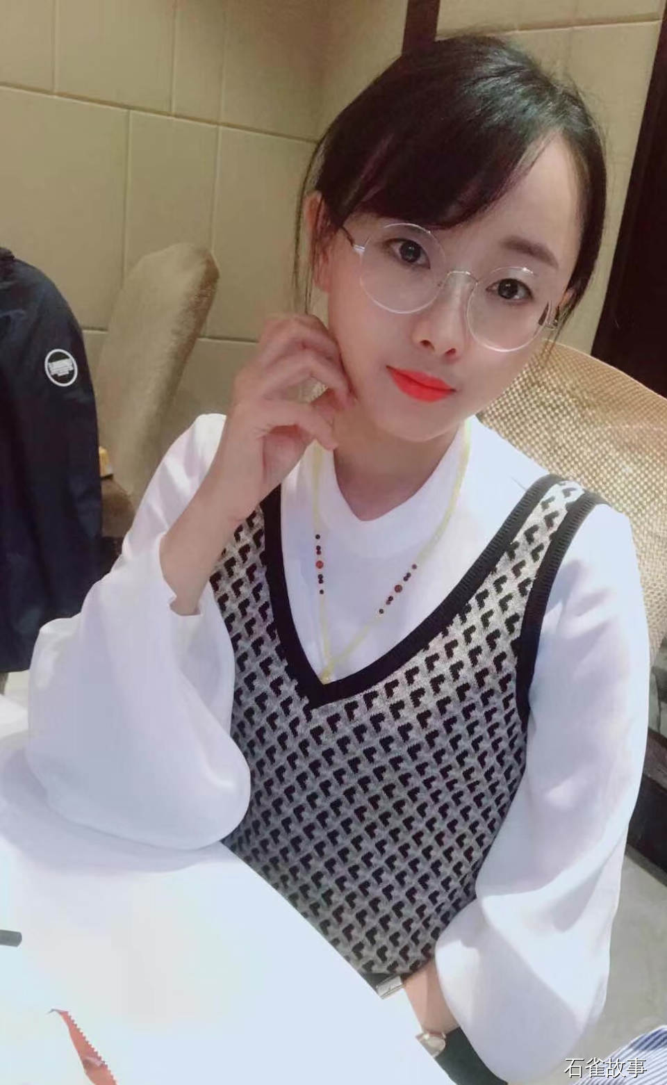 石雀故事