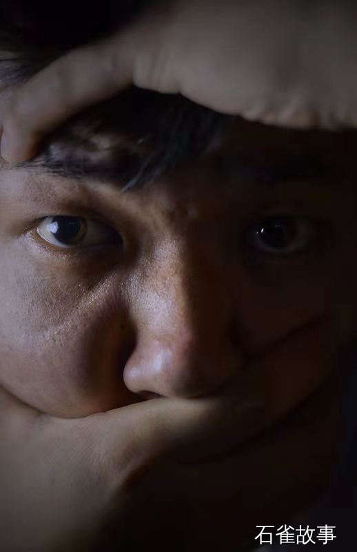 石雀故事