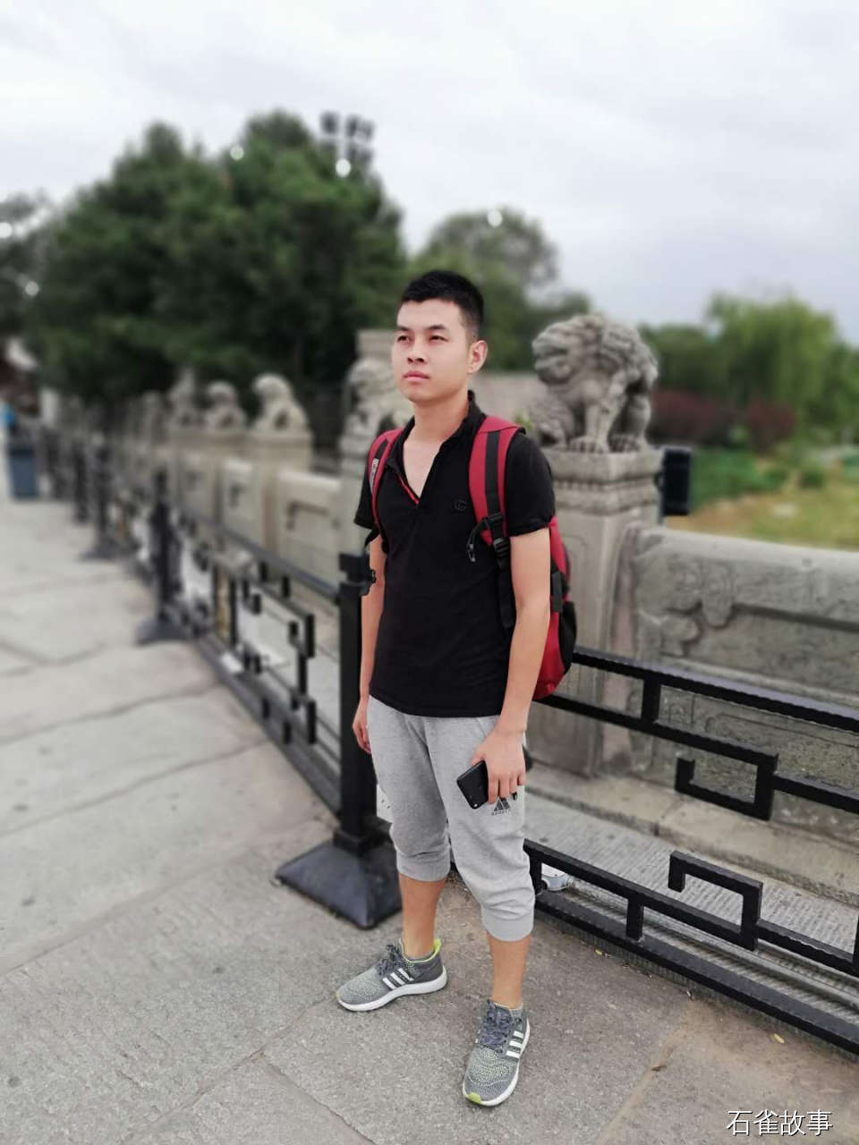 石雀故事