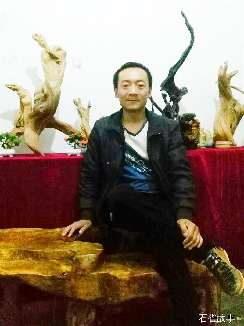 项召平，男，汉族，1976年1月出生陕西省汉中市西乡县人