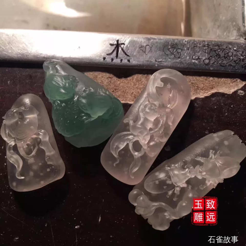 石雀故事