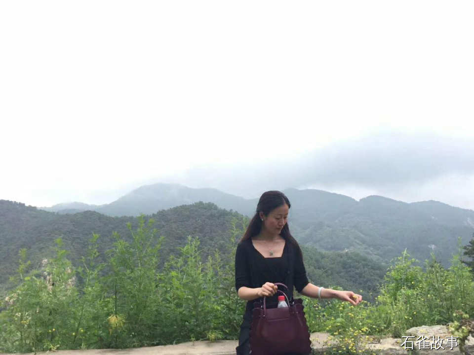 石雀故事